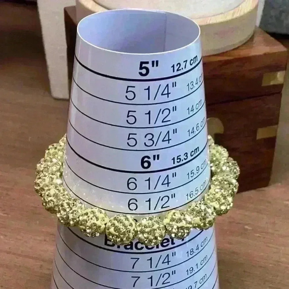 Yellow Rhinestone Sparkling Beaded Bracelet - Picture 2 of 3